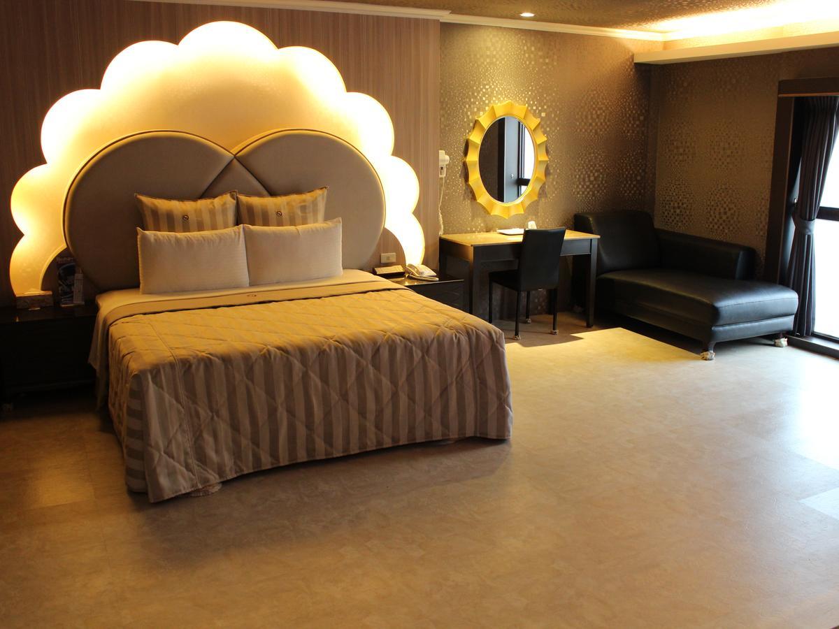 Full Moon Boutique Motel Thành phố Tân Trúc Ngoại thất bức ảnh